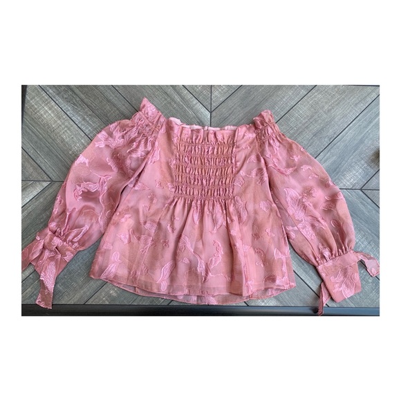 Off-the-Shoulder Metallic Floral Organza Blouse 2 - Picture 7 of 8